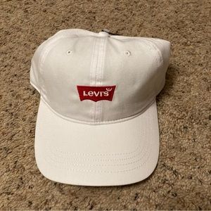 Brand new Levi’s white canvas logo baseball dad hat cap adjustable unisex
